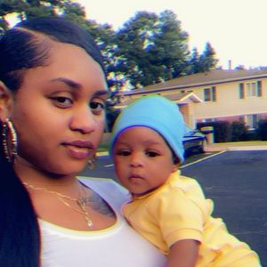 Meet your Posher, Vickia